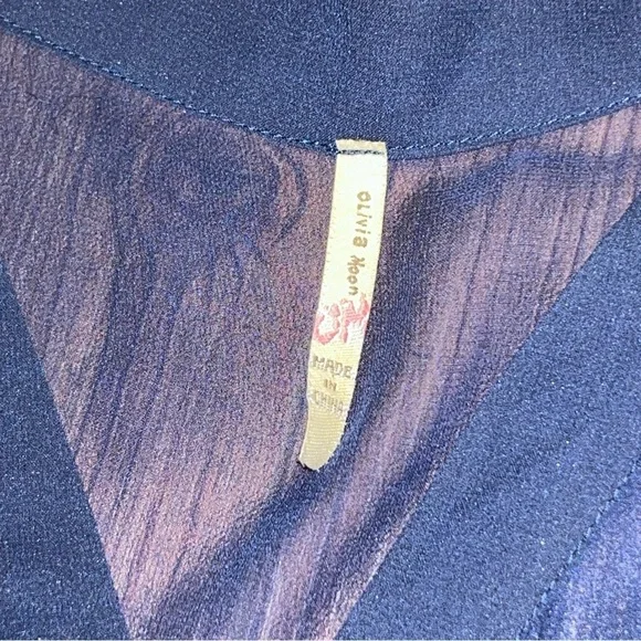 Paper Crane Polyester Tank & Olivia Moon Sheer Silk Sleeveless Blouse - Navy- L - Picture 3 of 13